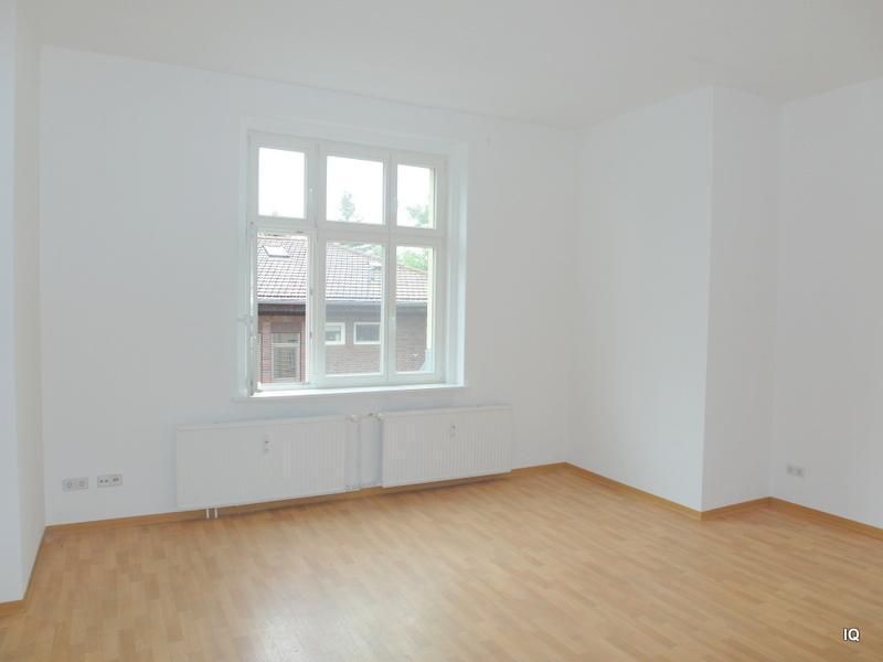 Ab sofort zu haben: 1-Zimmer-Singlewohnung mit Pantryküche und Badewanne * Hobbyraum möglich